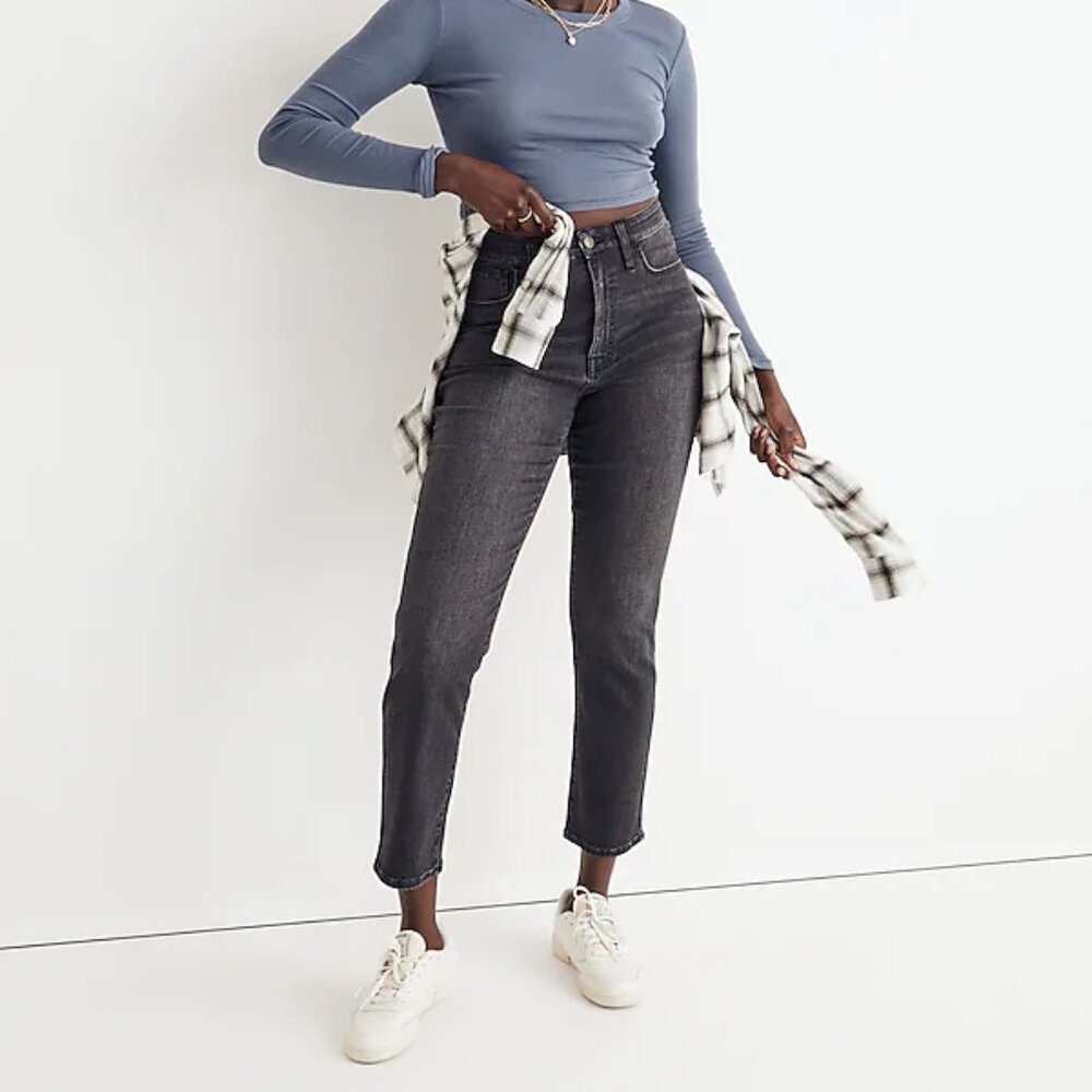 Madewell Tall Curvy High-Rise Slim Straight Jeans in Richgrove Wash -26